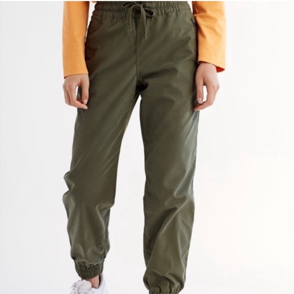 Like new TNA Army green Alix Pants size 6 - Picture 1 of 8